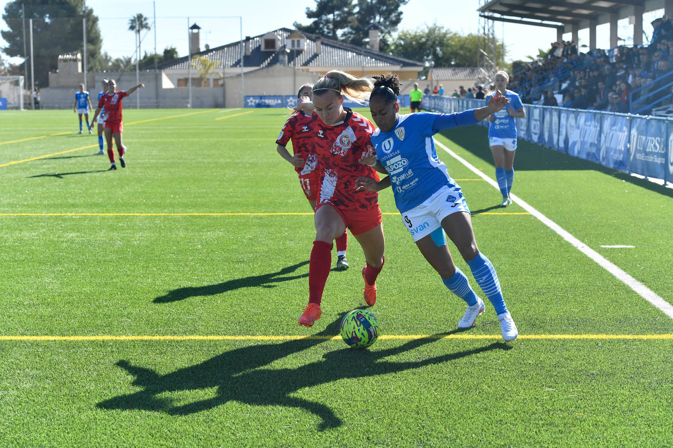 Fotos: El partido entre el Alhama y el Levante Las Planas, en imágenes