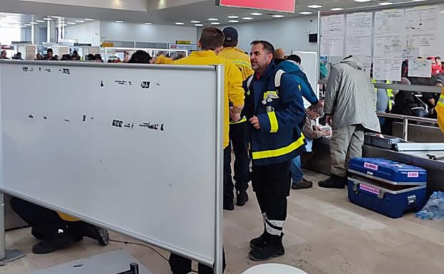 Manuel Pardo, a su llegada al aeropuerto en Turquía, este martes. 