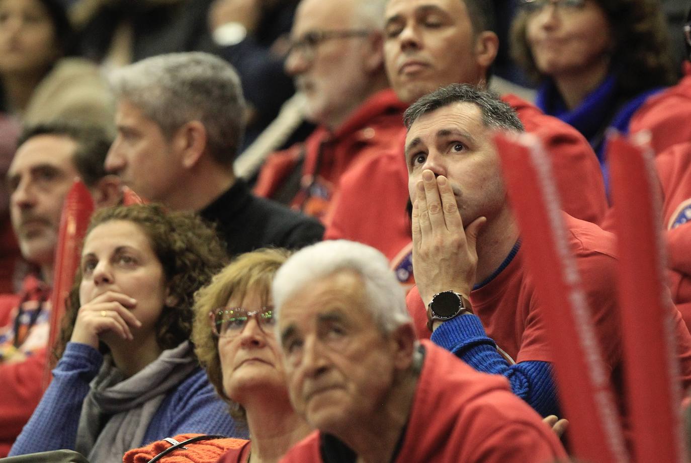 Fotos: Las imágenes del público en el UCAM-Real Madrid