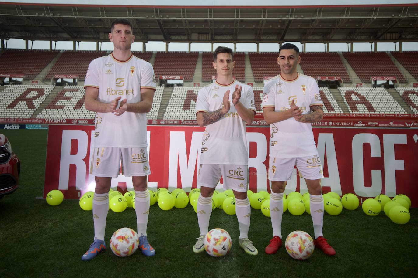 Fotos: Dani Romera, Alfon y Toril, nuevos jugadores del Real Murcia