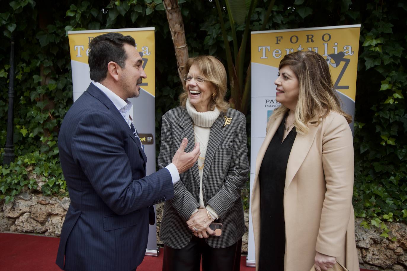 Fotos: La exministra Elvira Rodríguez asiste a la Tertulia de la Luz