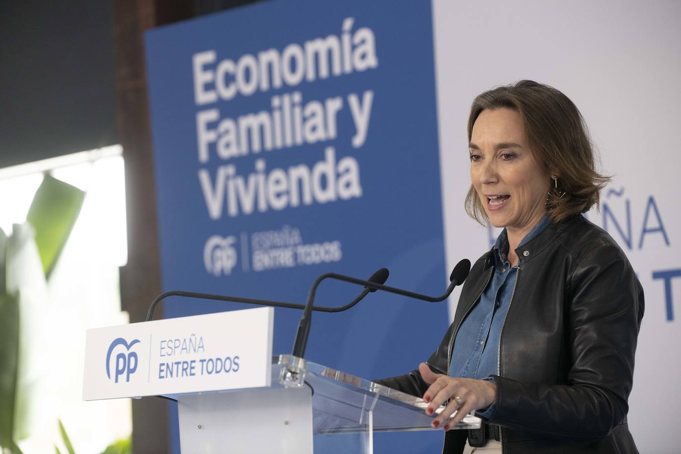 Fotos: El acto del PP &#039;Economía Familiar y Vivienda&#039; celebrado en Cartagena, en imágenes