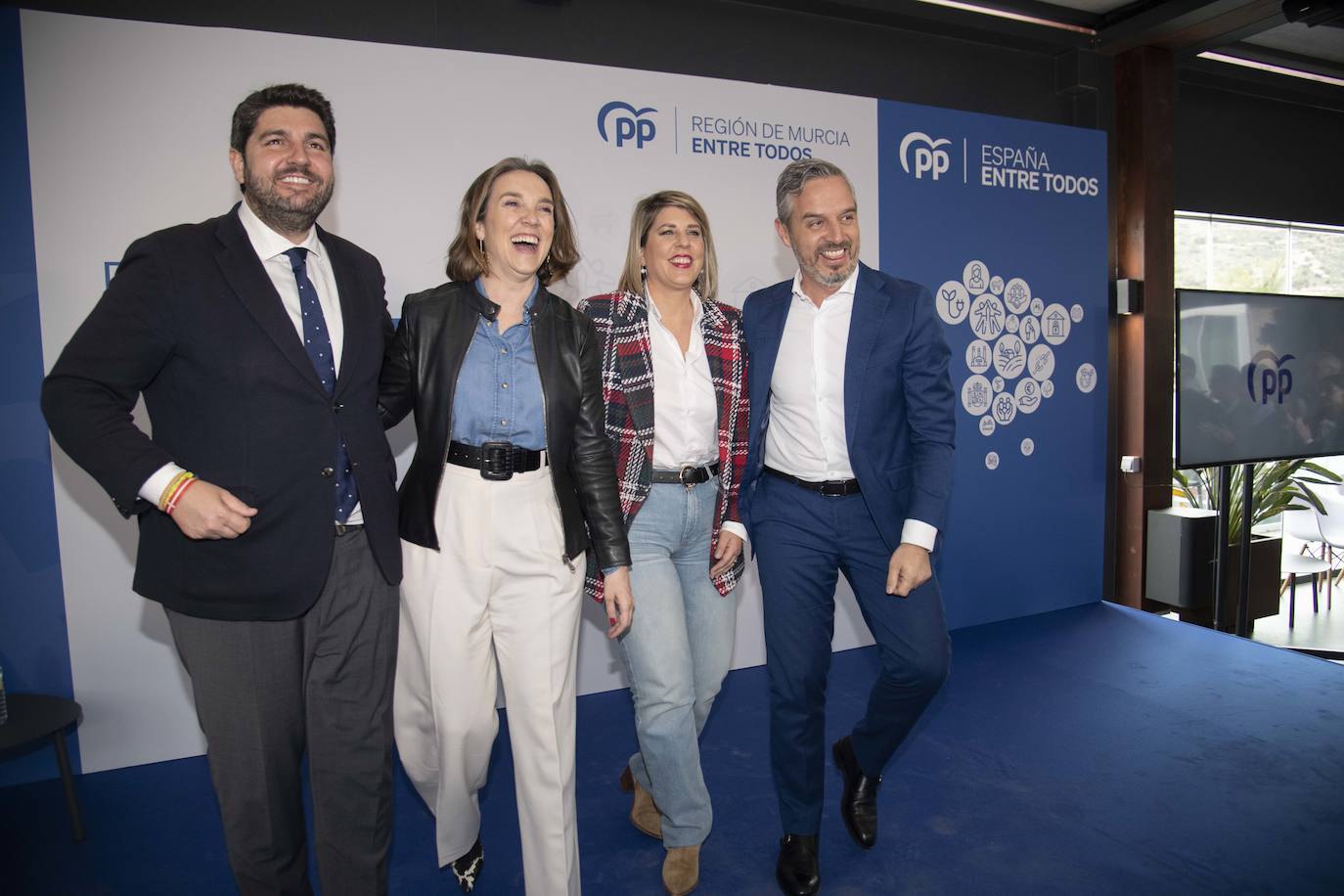 Fotos: El acto del PP &#039;Economía Familiar y Vivienda&#039; celebrado en Cartagena, en imágenes