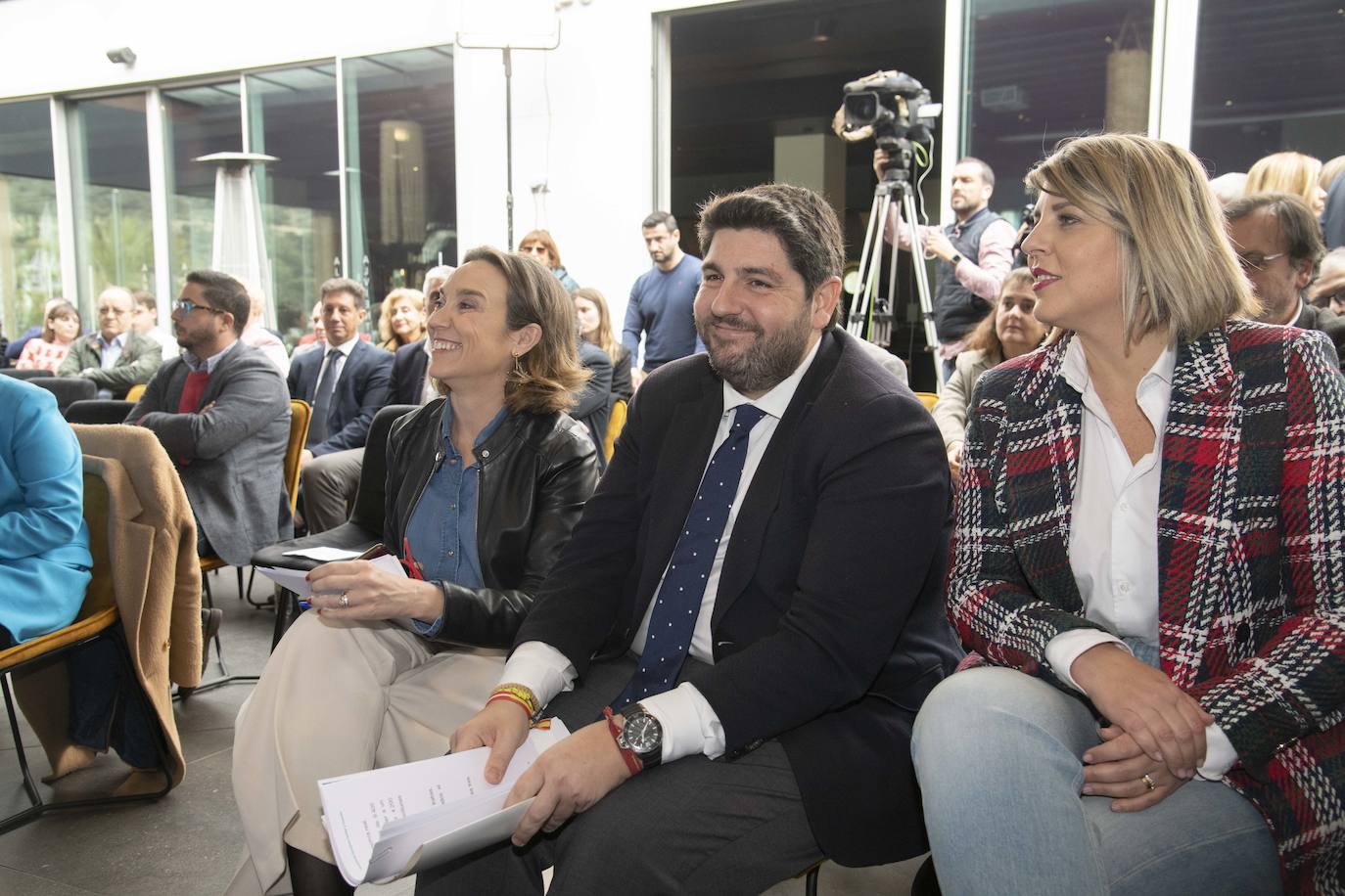 Fotos: El acto del PP &#039;Economía Familiar y Vivienda&#039; celebrado en Cartagena, en imágenes