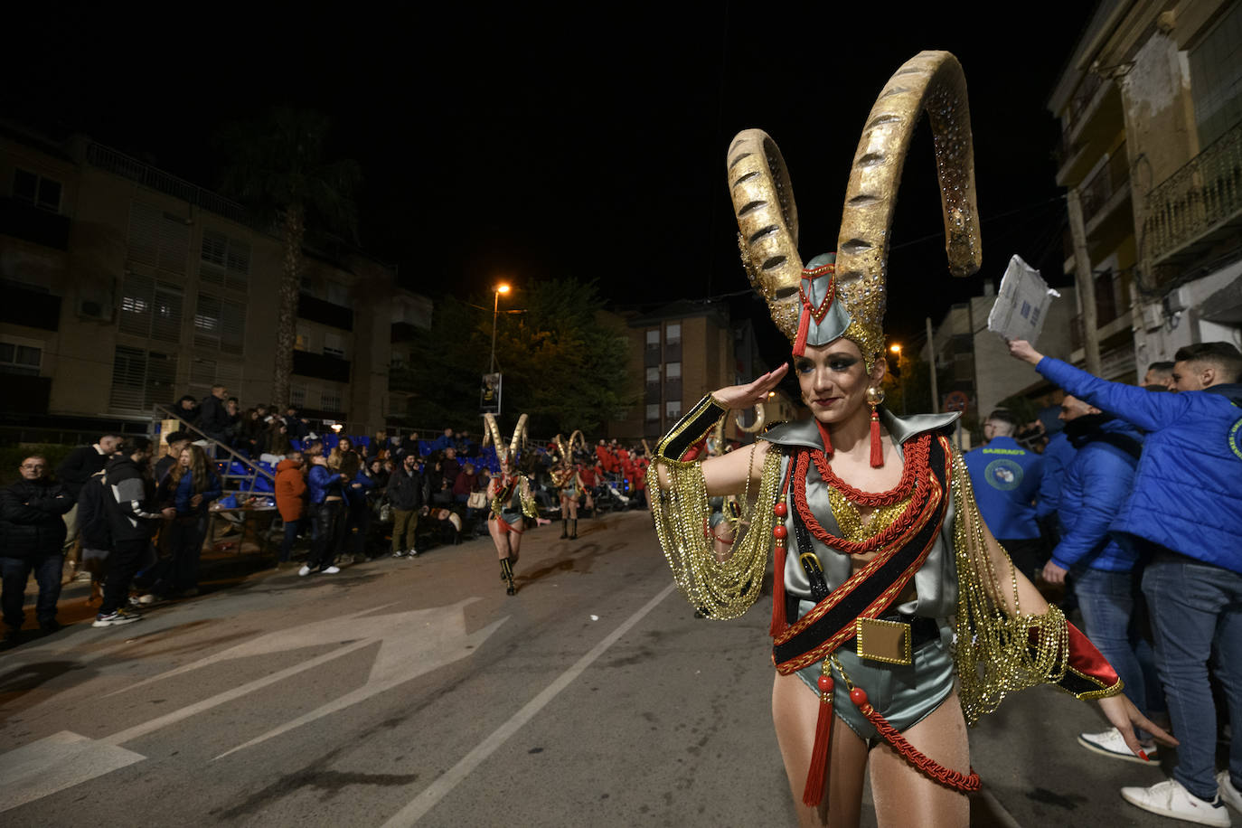 Fotos: El desfile de las comparsas foráneas en el Carnaval de Cabezo de Torres, en imágenes