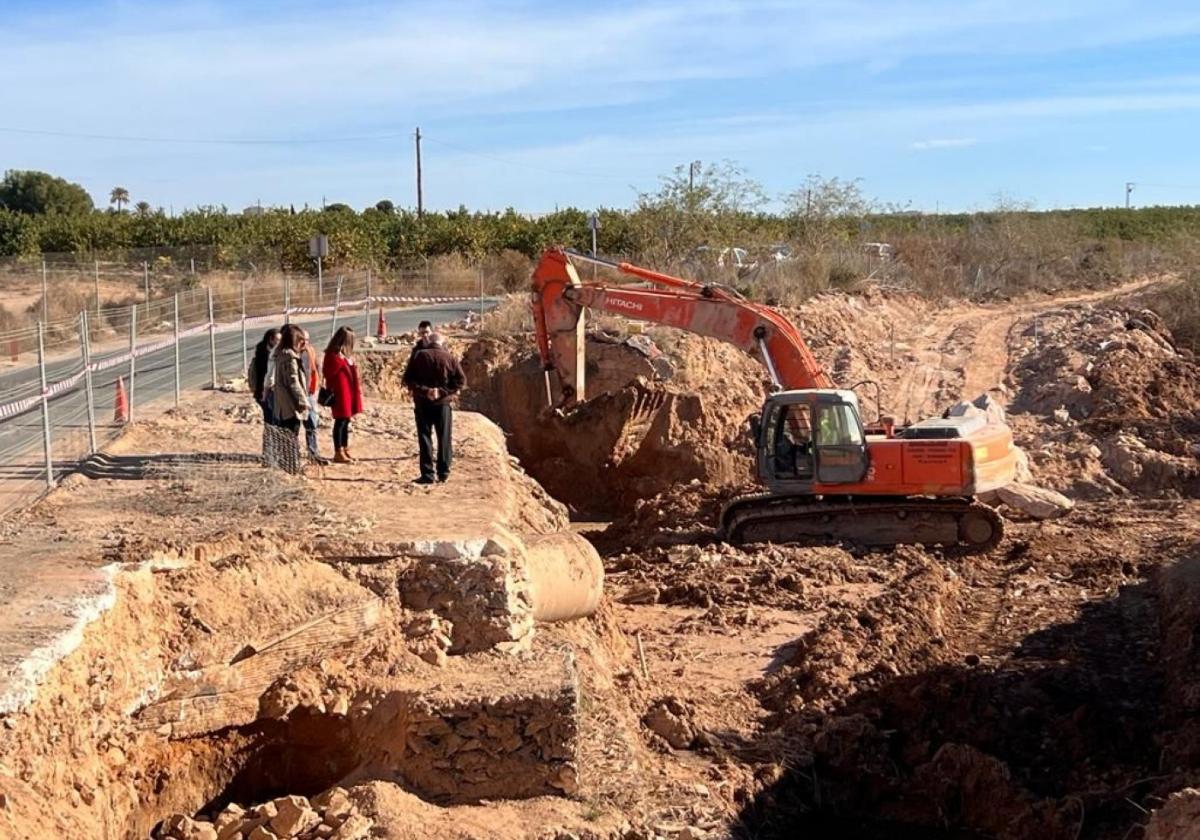 Las obras ya están en marcha en Casas Blancas.