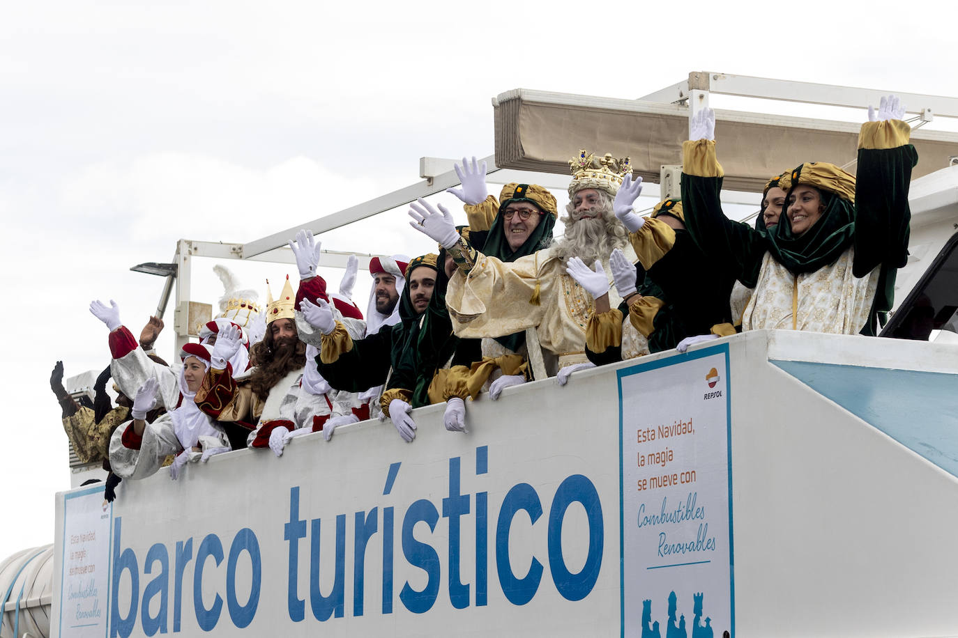 Desembarco de los Reyes Magos en Cartagena, en imágenes