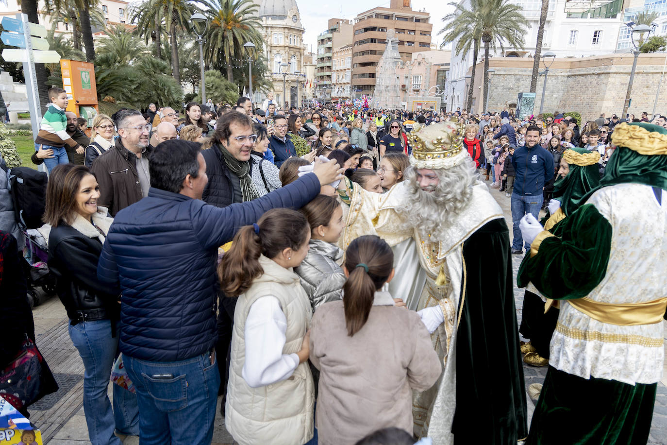 Desembarco de los Reyes Magos en Cartagena, en imágenes