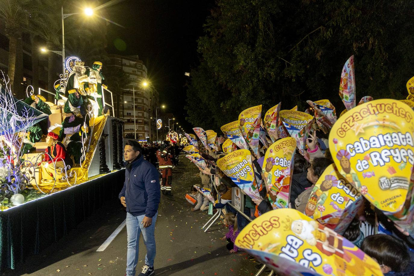 Las imágenes de la cabalgata de Reyes Magos en Cartagena