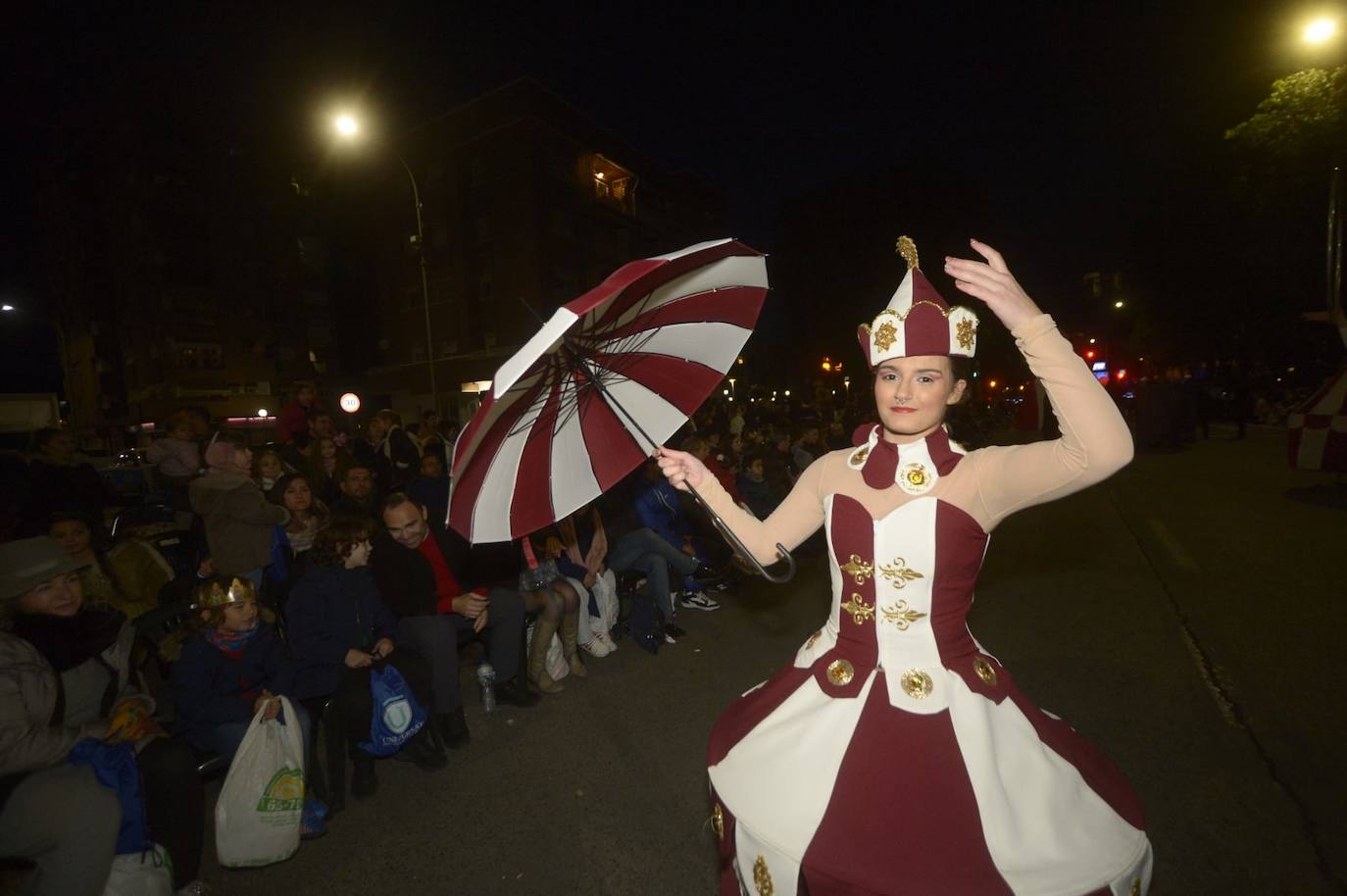 La cabalgata de los Reyes Magos de Murcia, en imágenes