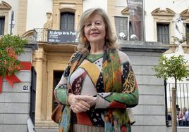 Experta en novela griega y presidenta del Lyceum de Ciencia, Consuelo Ruiz mantiene viva su pasión por investigar.