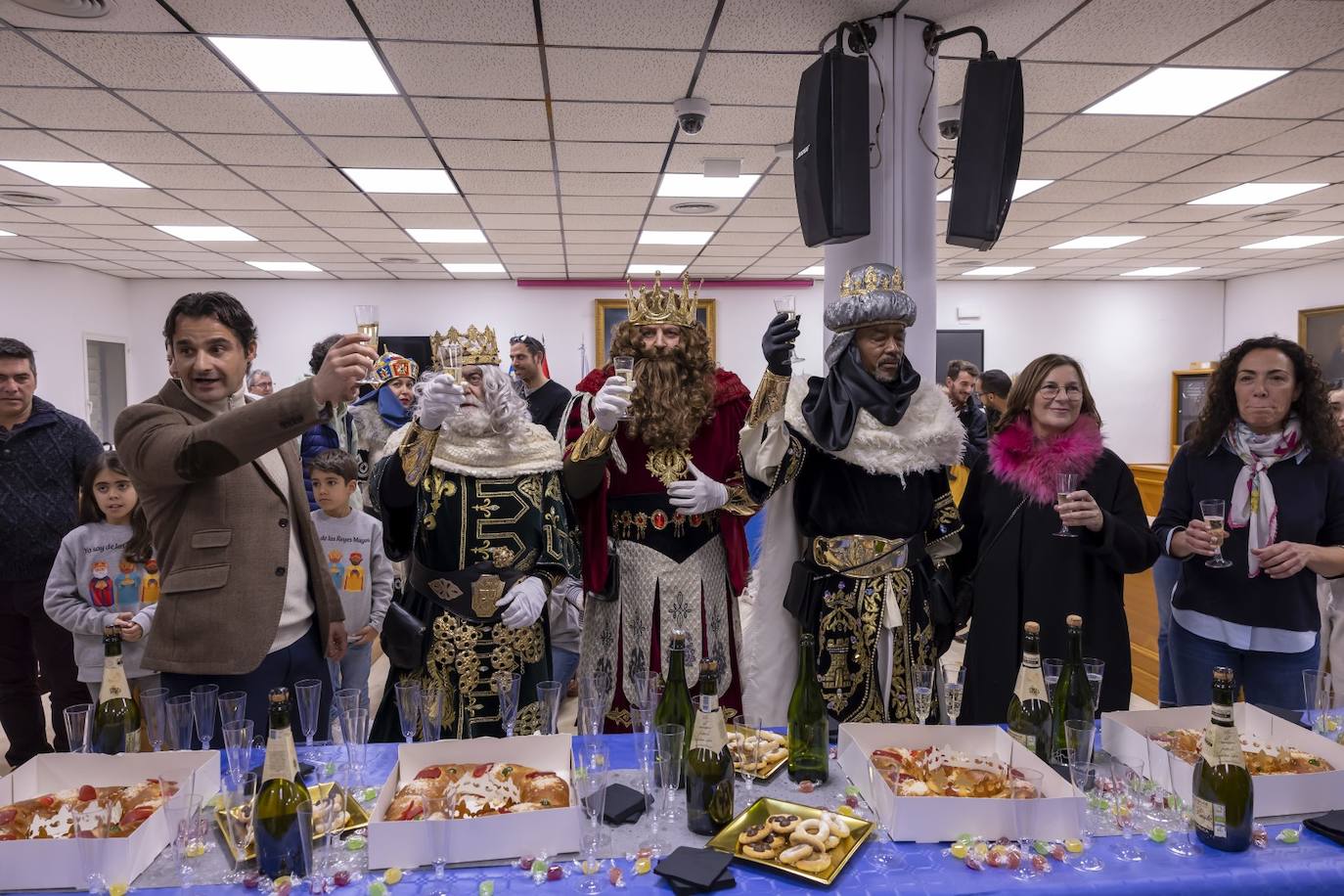 La cabalgata de Reyes Magos de Torrevieja, en imágenes