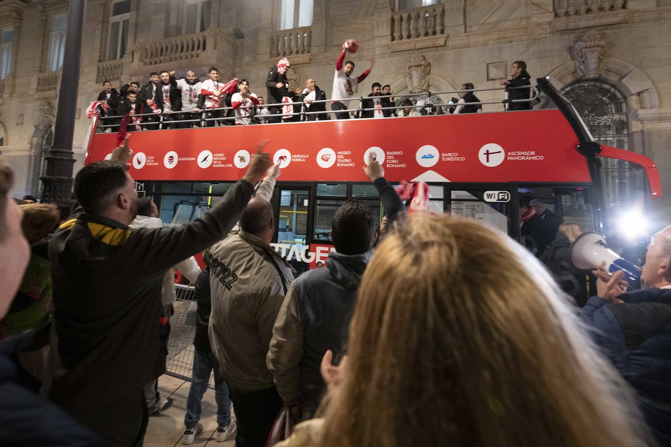 La celebración de la victoria del Jimbee en la Supercopa, en imágenes