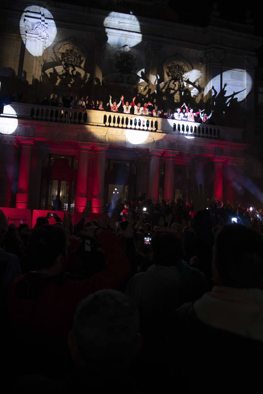 La celebración de la victoria del Jimbee en la Supercopa, en imágenes