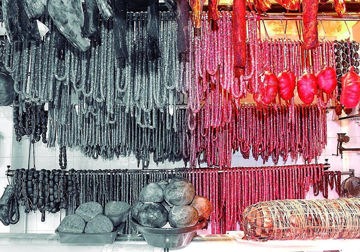 Tienda de embutidos del Torremolinos.