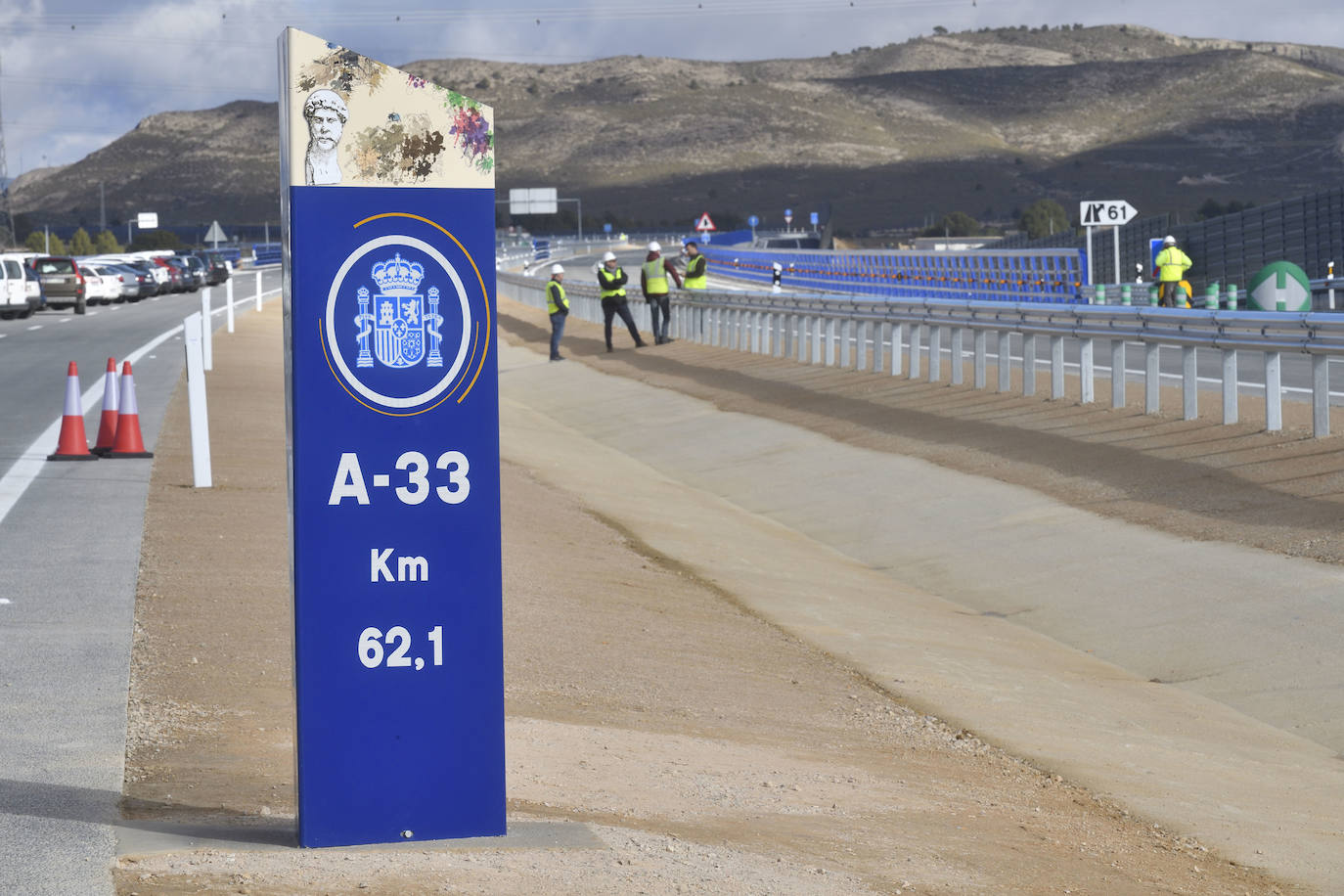 Inauguración del último tramo de la autovía A-33