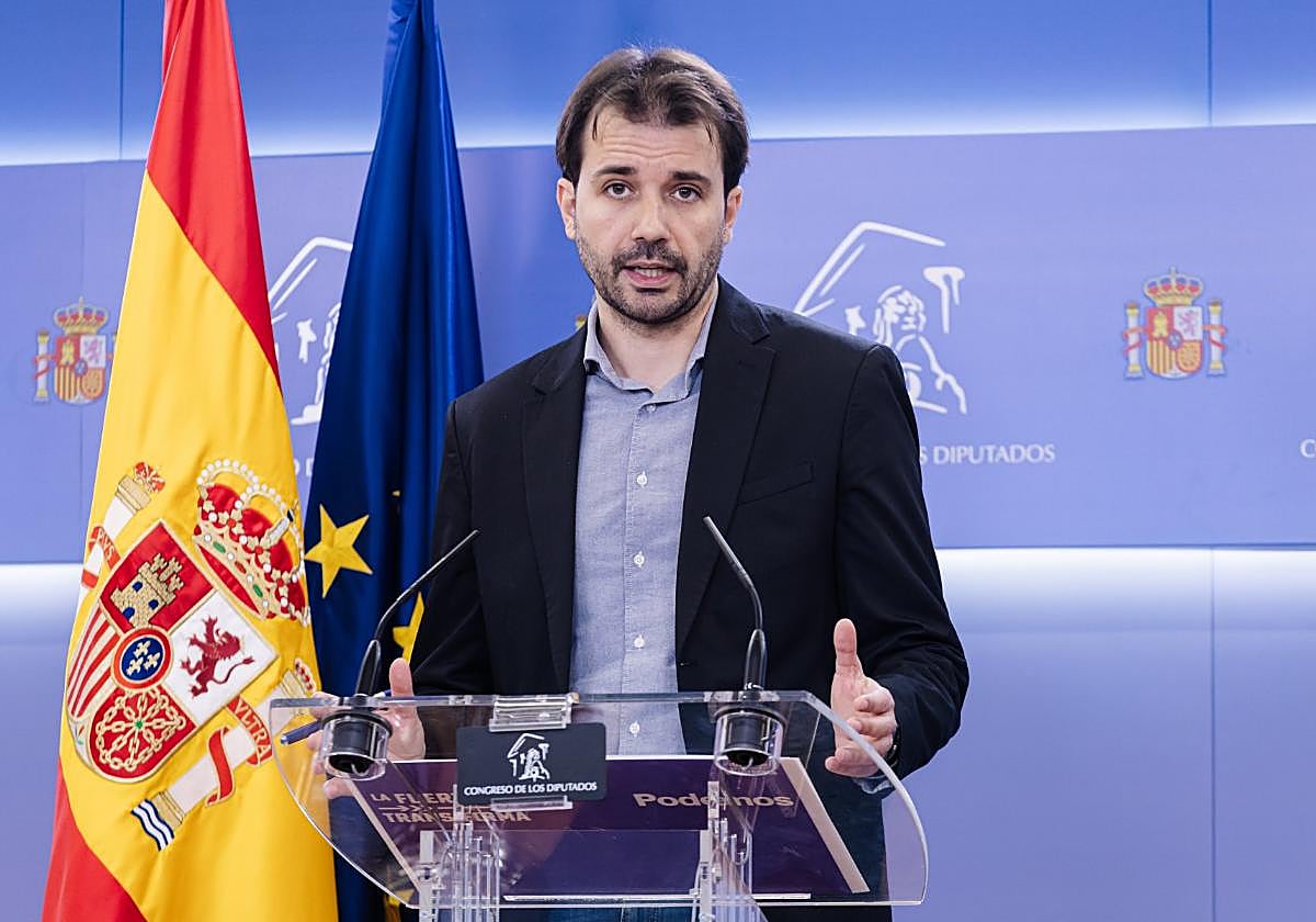 Javier Sánchez Serna.