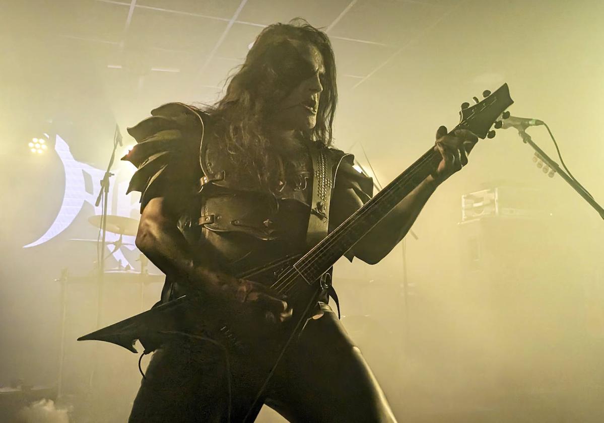 Abbath, durante su concierto en Murcia.