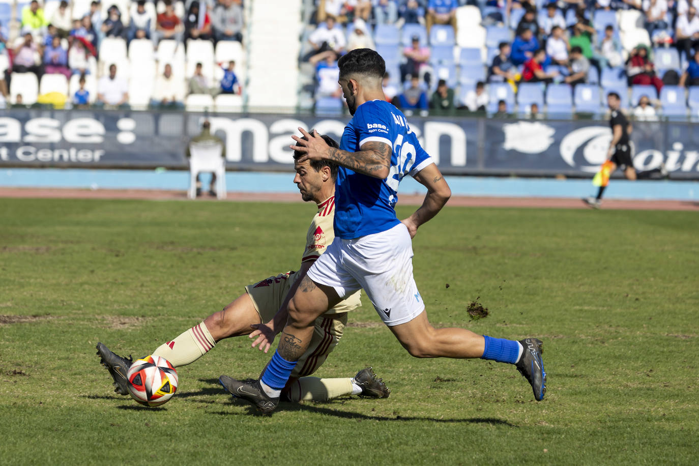 Las imágenes del partido entre el Melilla y el Real Murcia