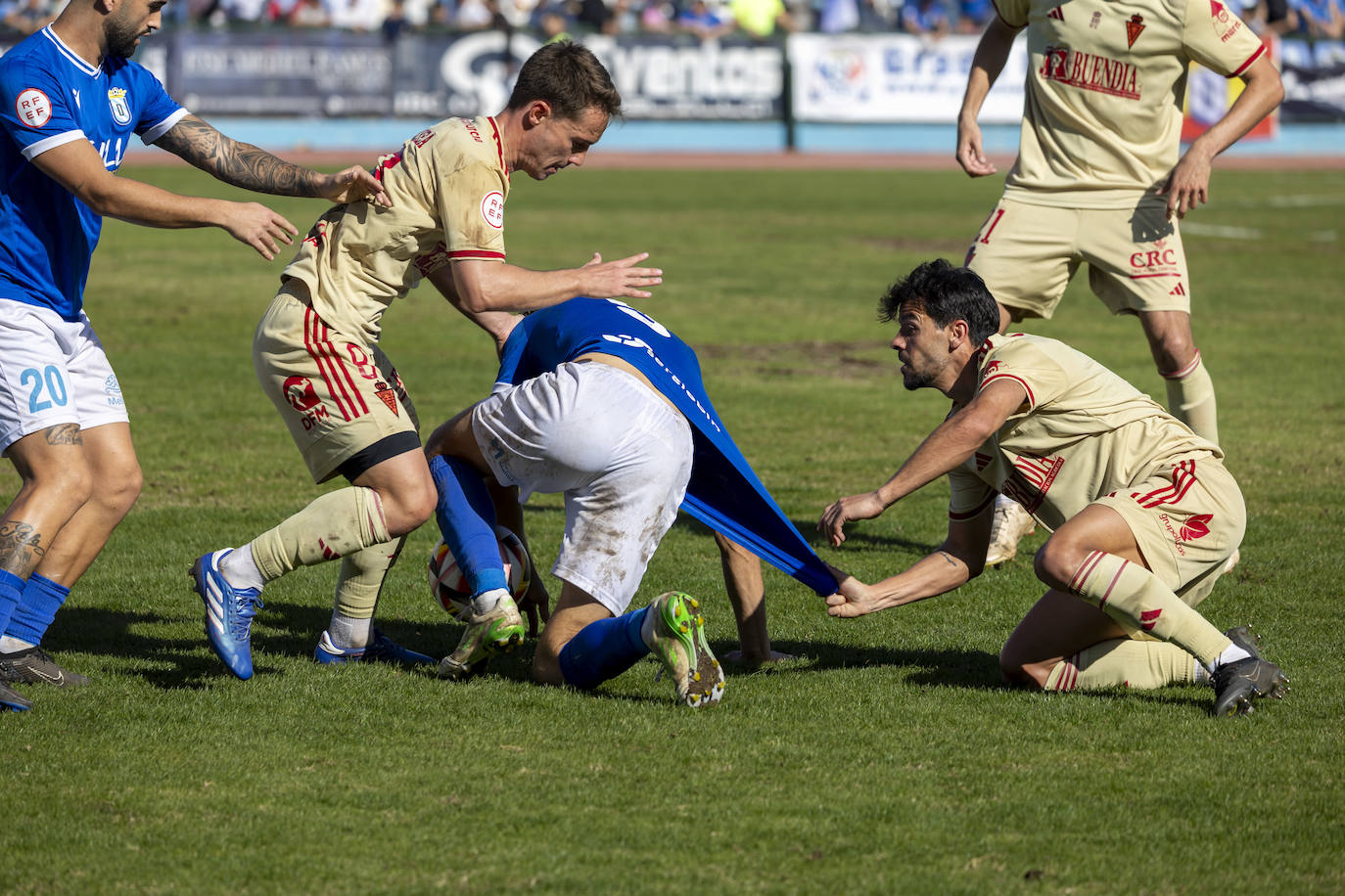 Las imágenes del partido entre el Melilla y el Real Murcia