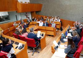 Votación en el Pleno extraordinario del Ayuntamiento de Lorca.