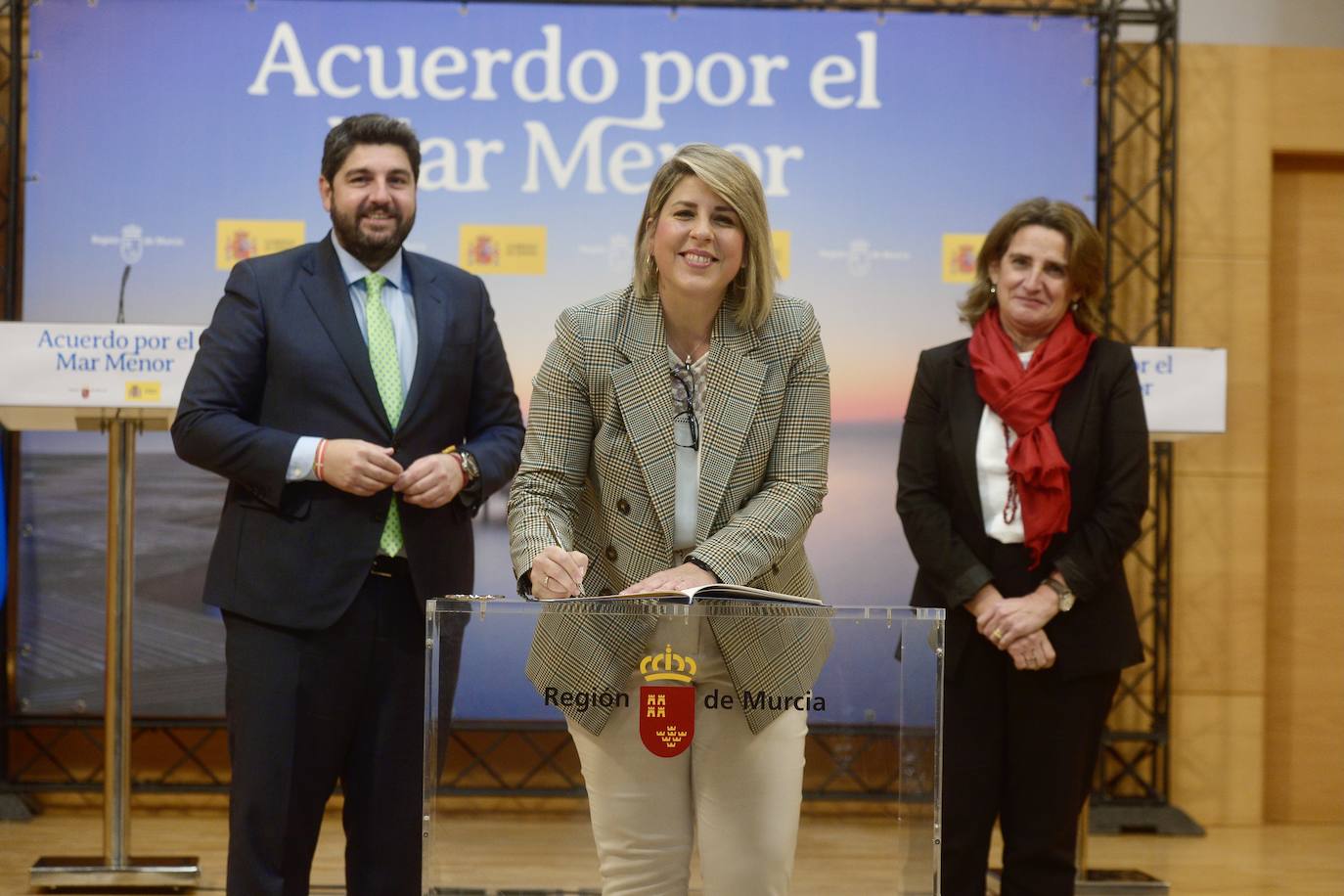 La firma de la Comisión Interadministrativa del Mar Menor, en imágenes