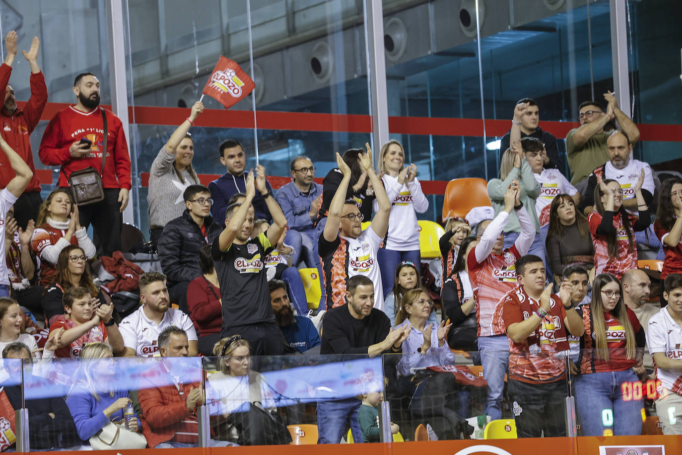 Las imágenes del Jimbee-ElPozo