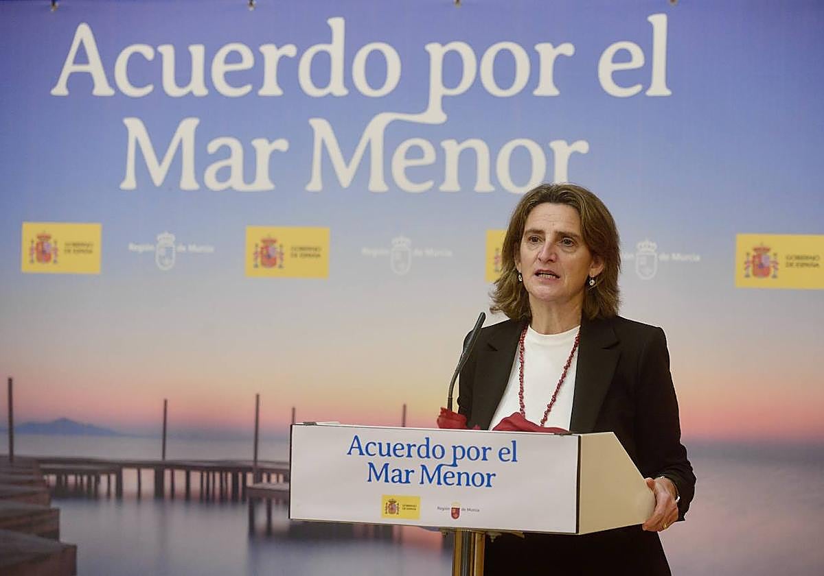 La ministra para la Transición Ecológica y el Reto Demográfico, Teresa Ribera en el Acuerdo por el Mar Menor.