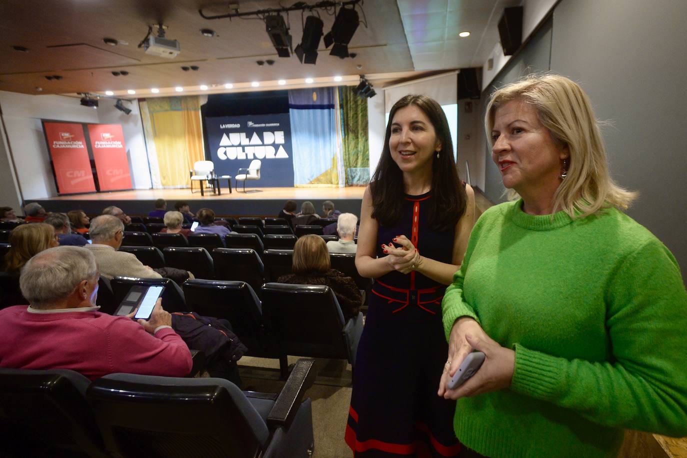Noelia García habla de El Prado en femenino en el Aula de Cultura de LA VERDAD, en imágenes
