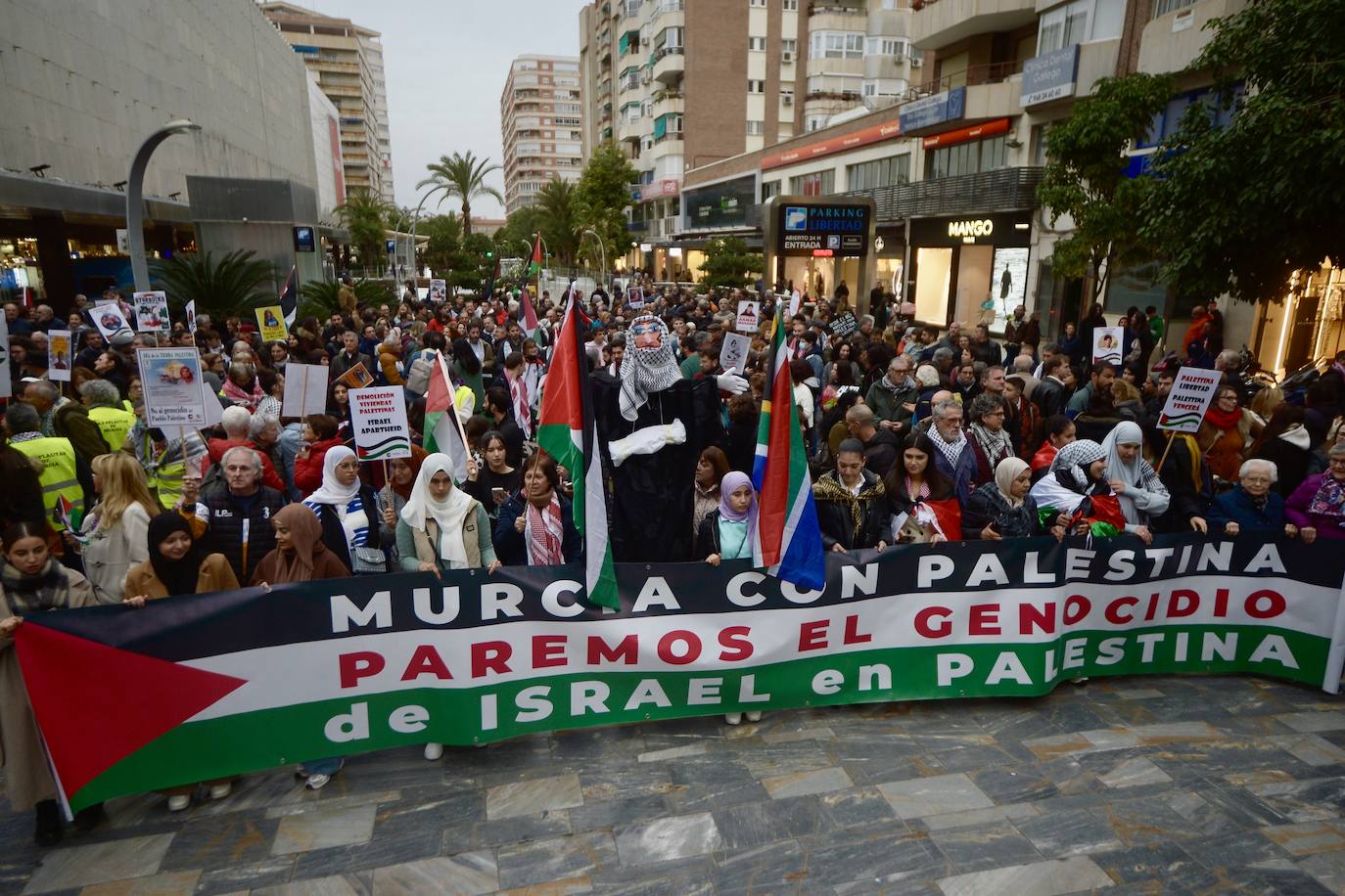 En imágenes: manifestación por Palestina en Murcia