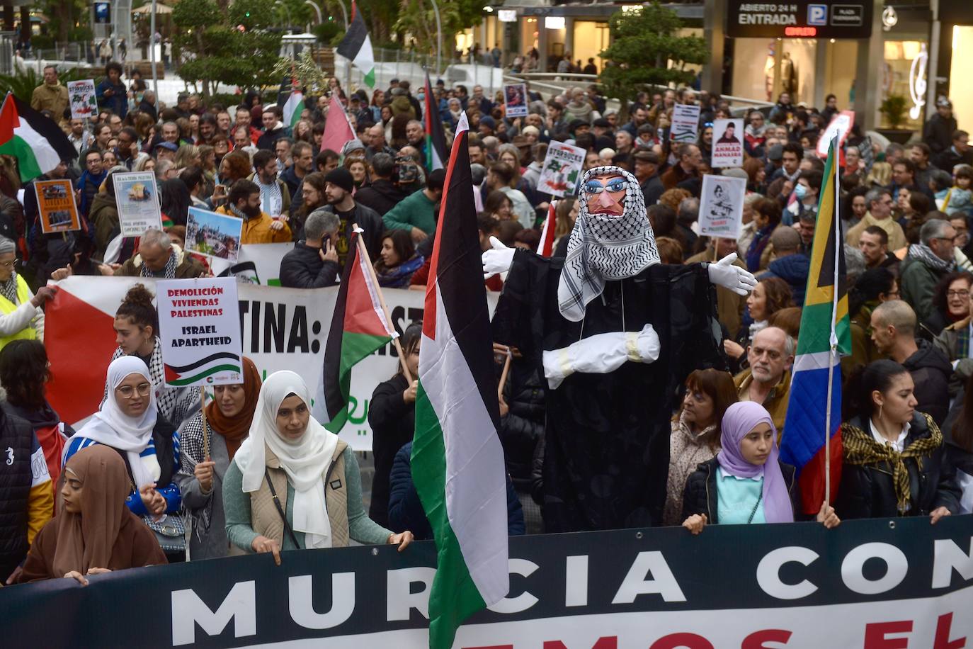 En imágenes: manifestación por Palestina en Murcia