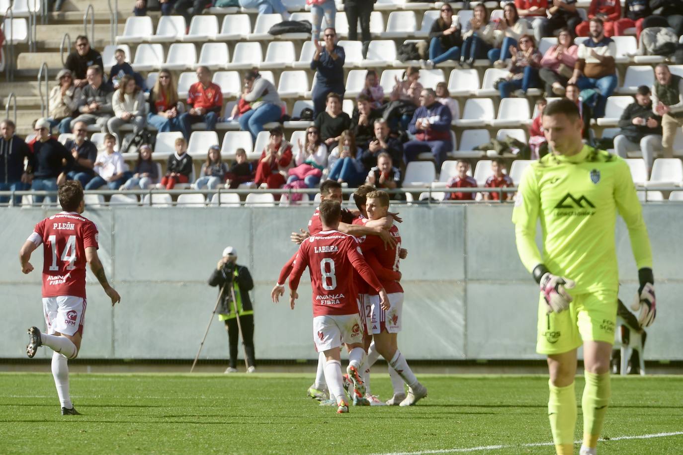 El Real Murcia gana en casa al Atlético Baleares