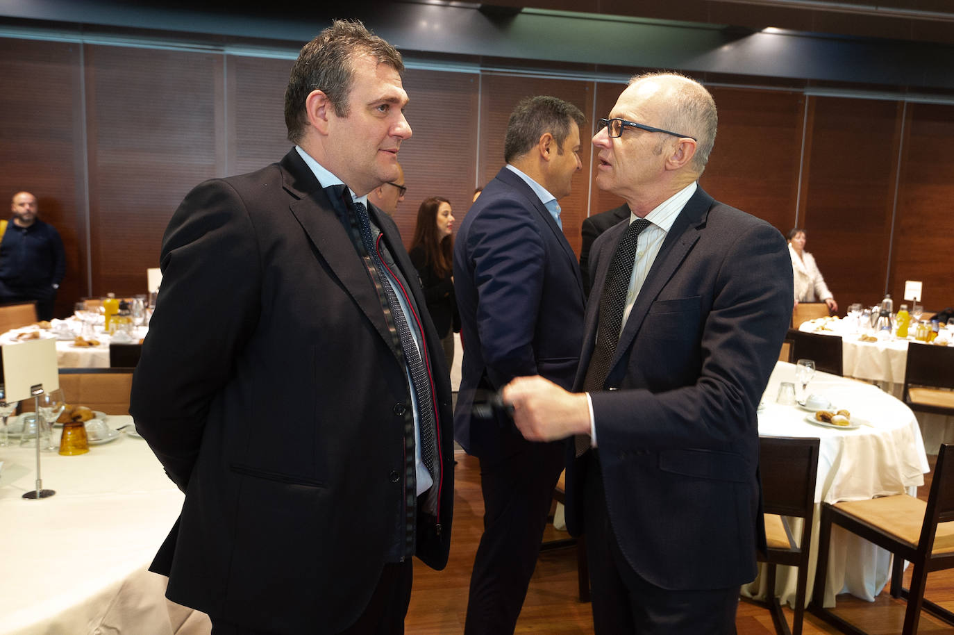 Las imágenes del Foro Agro organizado por Santander y LA VERDAD