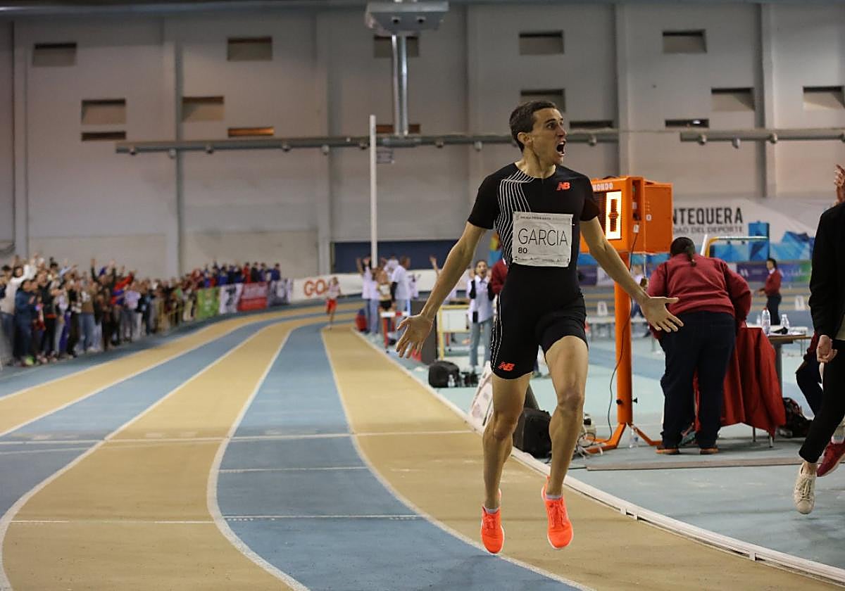 Mariano García, tras batir el récord de España de 1.000 metros en pista cubierta, hace dos semanas en Antequera.
