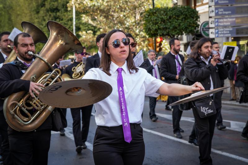 Las imágenes del desfile del Medio Año Festero en Orihuela
