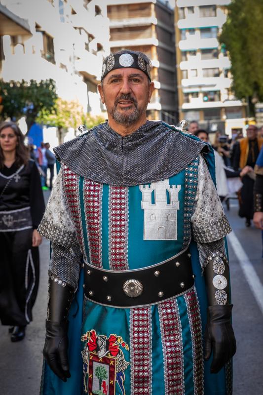 Las imágenes del desfile del Medio Año Festero en Orihuela