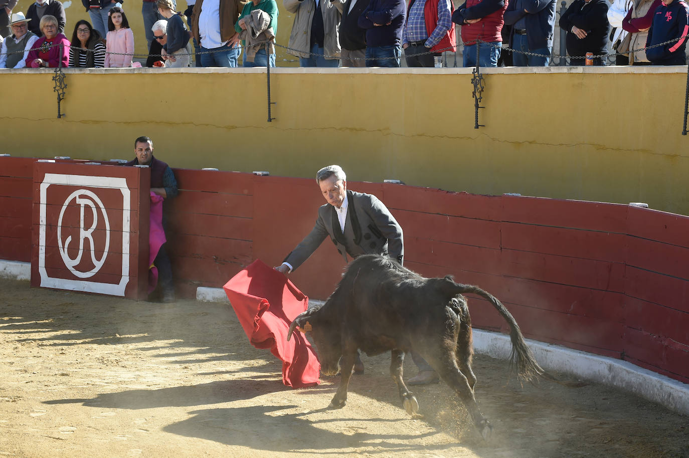 Tentadero benéfico de Ortega Cano en Torre Pacheco