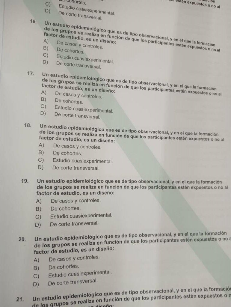 Una página de la prueba de la OPE de Fisioterapia del sábado pasado, en la que una pregunta apareció repetida más de cien veces