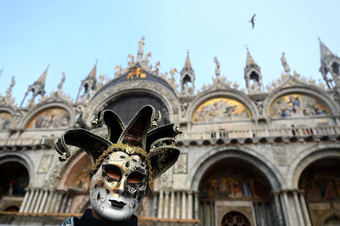 El Carnaval de Venecia llena de máscaras la ciudad