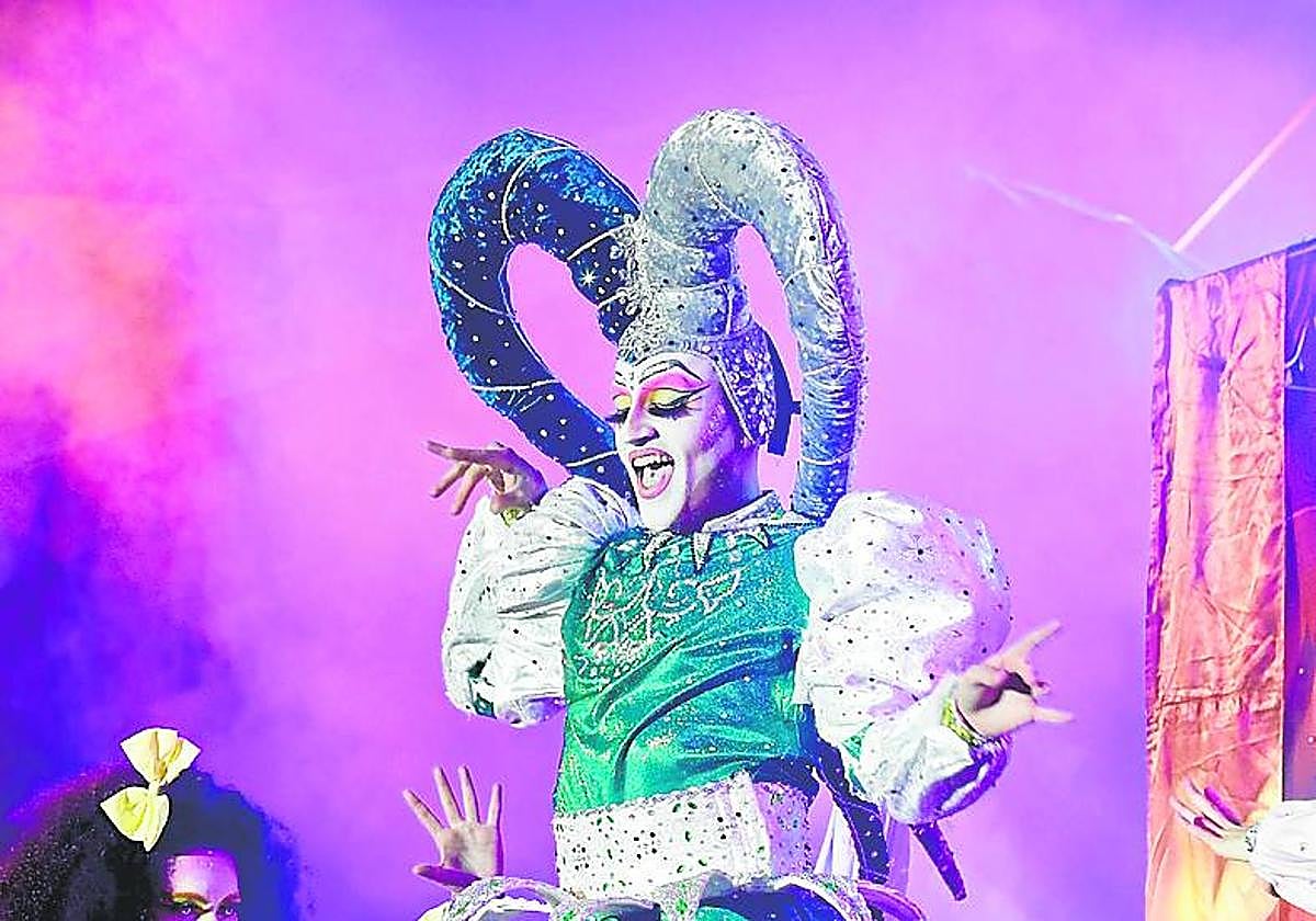 Un momento del concurso de Drag Queen, anoche.