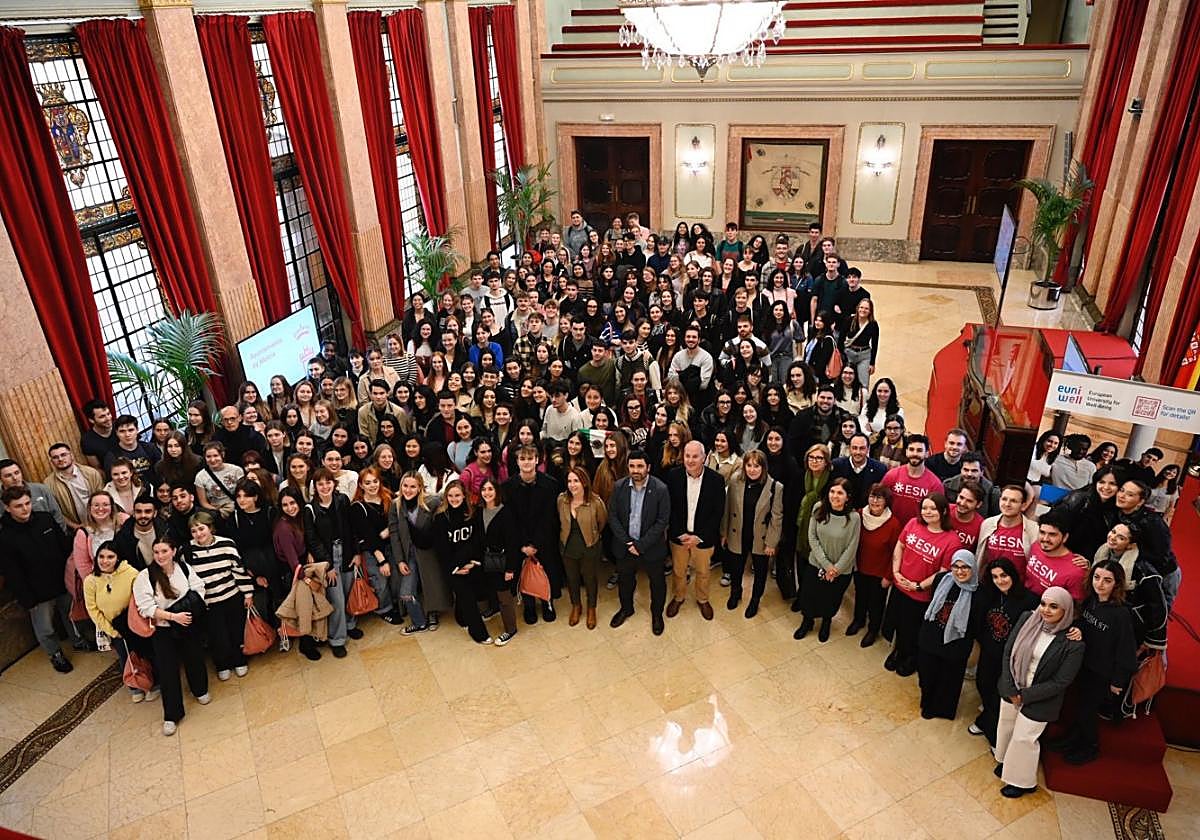 Alumnos que participan en el programa Erasmus+ en Murcia.