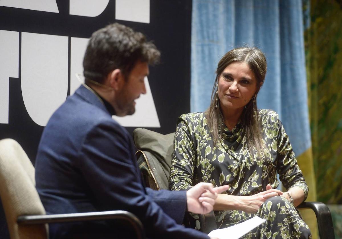 Imágenes de María José Solano en el Aula de Cultura de LA VERDAD