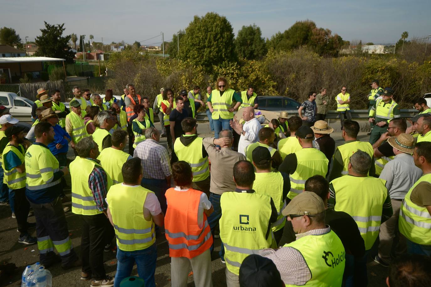 Segunda jornada de protesta de tractores en Murcia, en imágenes