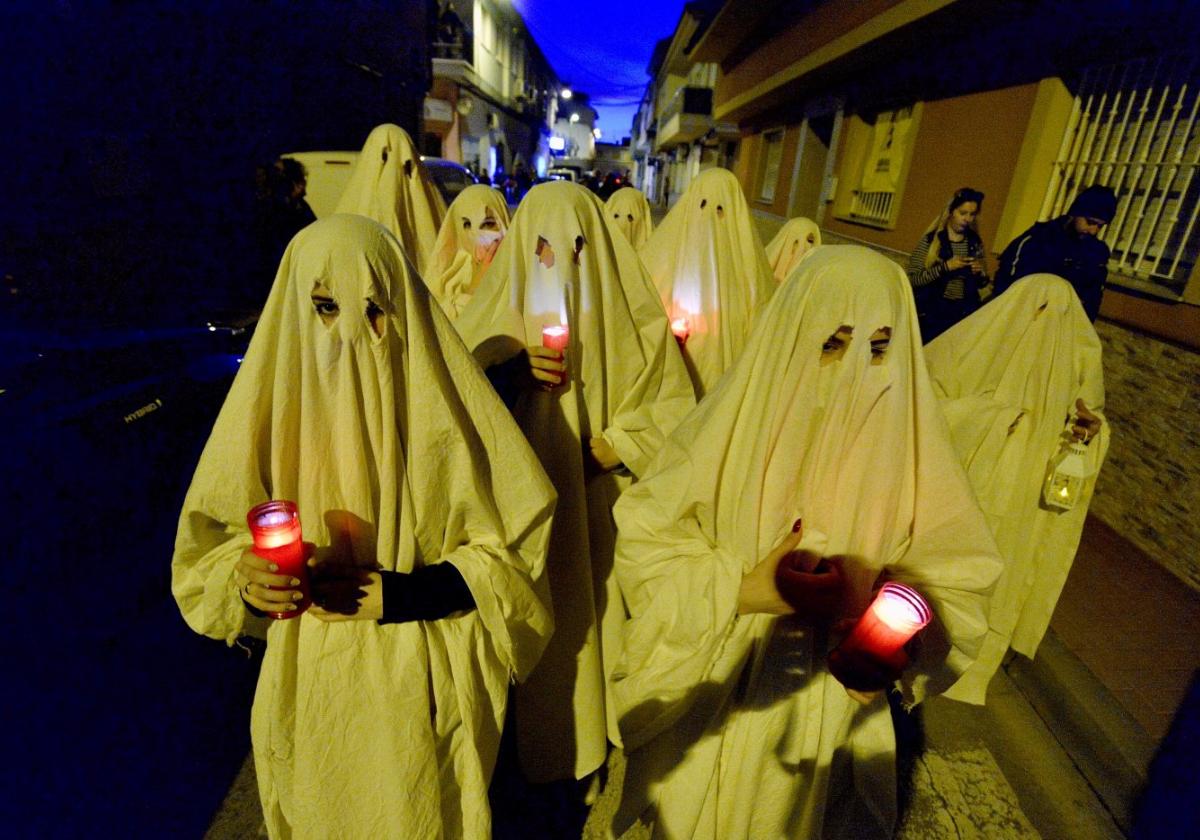 Suelta de las Almas en Pena, ayer, en Llano de Brujas.