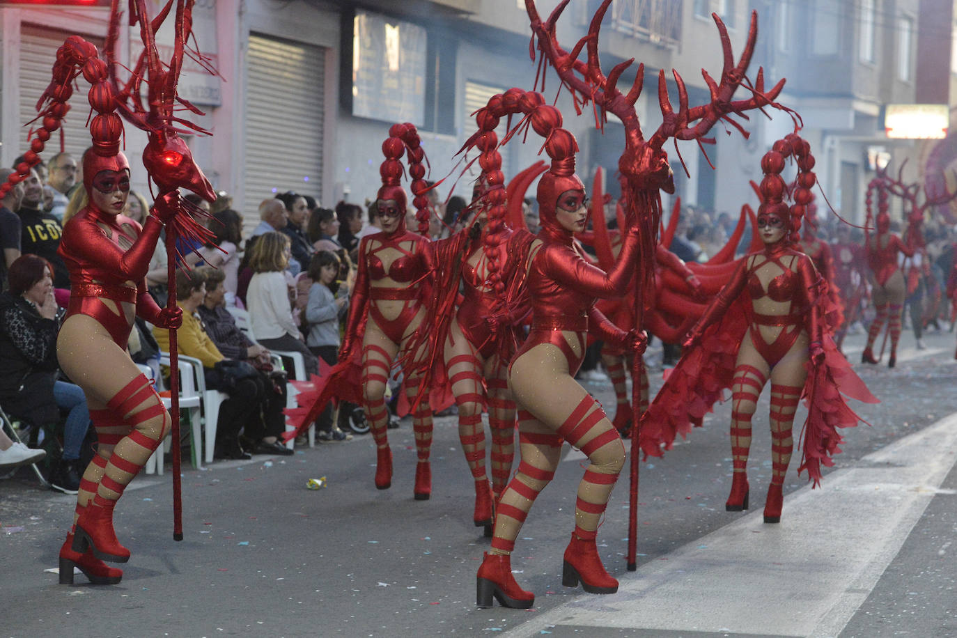 Gran desfile de Martes de Carnaval en Cabezo de Torres, en imágenes