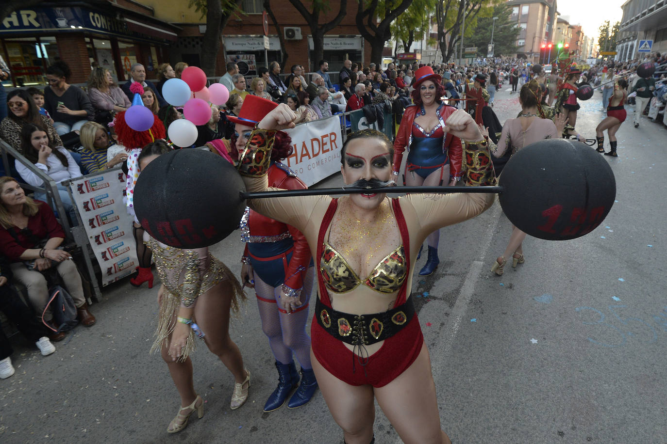 Gran desfile de Martes de Carnaval en Cabezo de Torres, en imágenes