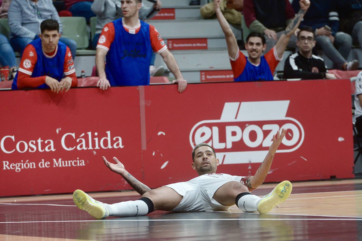 Las imágenes del derbi ElPozo-Jimbee (2-3)