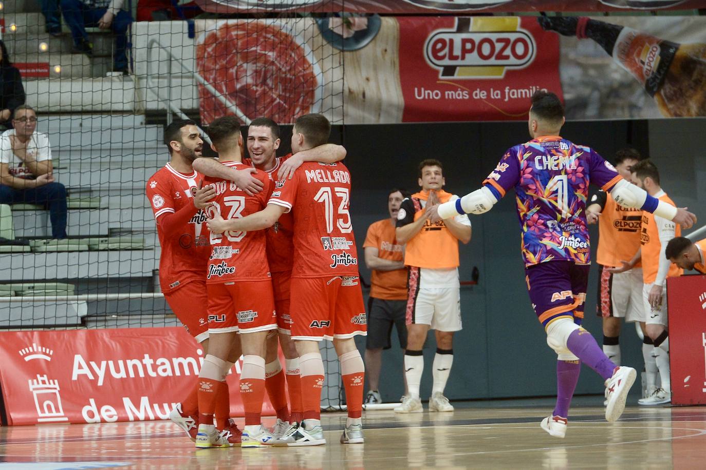 Las imágenes del derbi ElPozo-Jimbee (2-3)