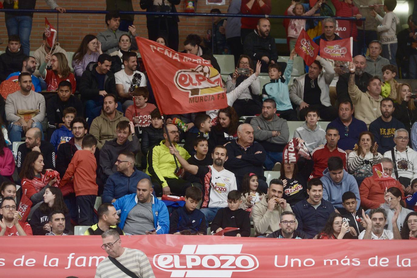 Las imágenes del derbi ElPozo-Jimbee (2-3)