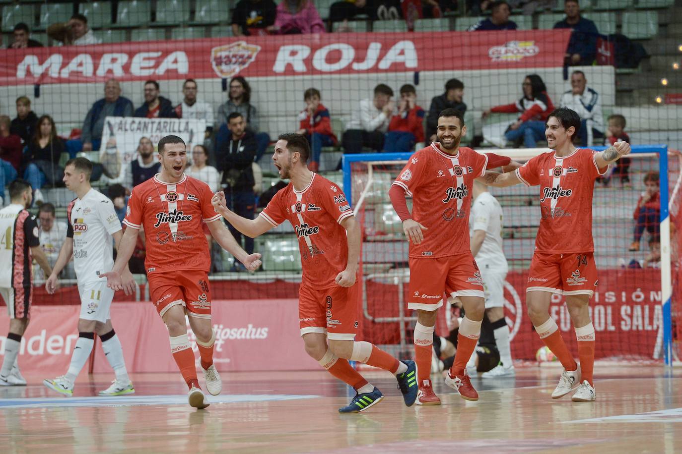 Las imágenes del derbi ElPozo-Jimbee (2-3)